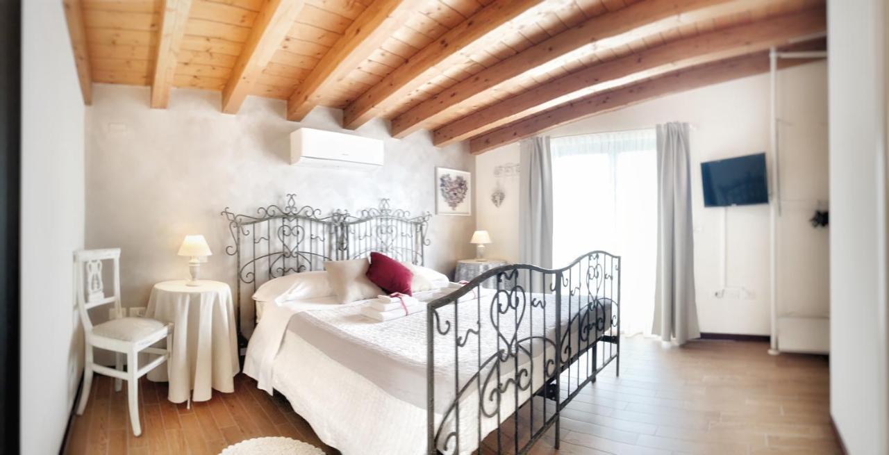 Casa Danema Apartman Sirmione Kültér fotó
