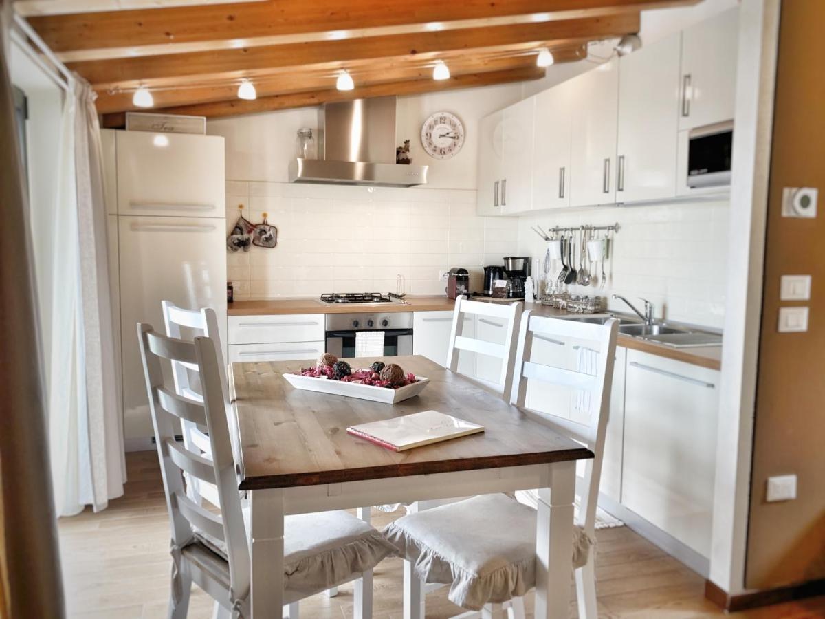 Casa Danema Apartman Sirmione Kültér fotó
